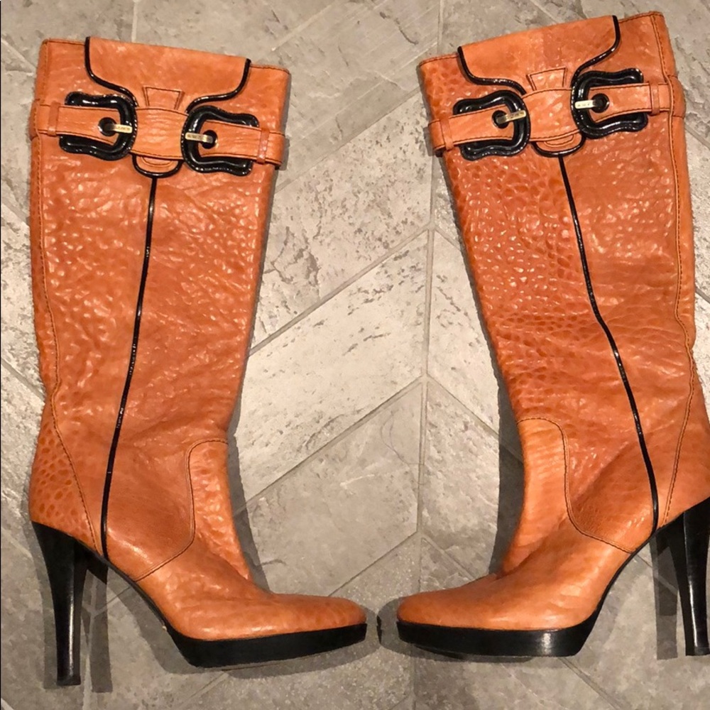 Fendi Leather boots